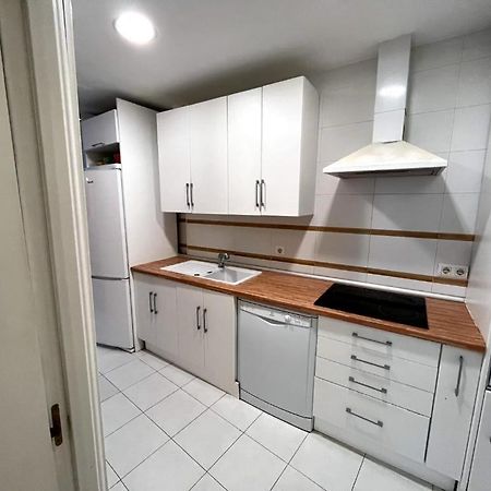 Apartamento Junto Al Puerto Deportivo De Estepona Luaran gambar